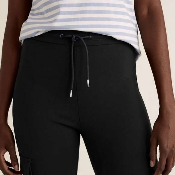 LAST DAY TO BUY (Marks and Spencer Jersey Slim Fit Cargo Joggers) Fixed price - Picture 3 of 9